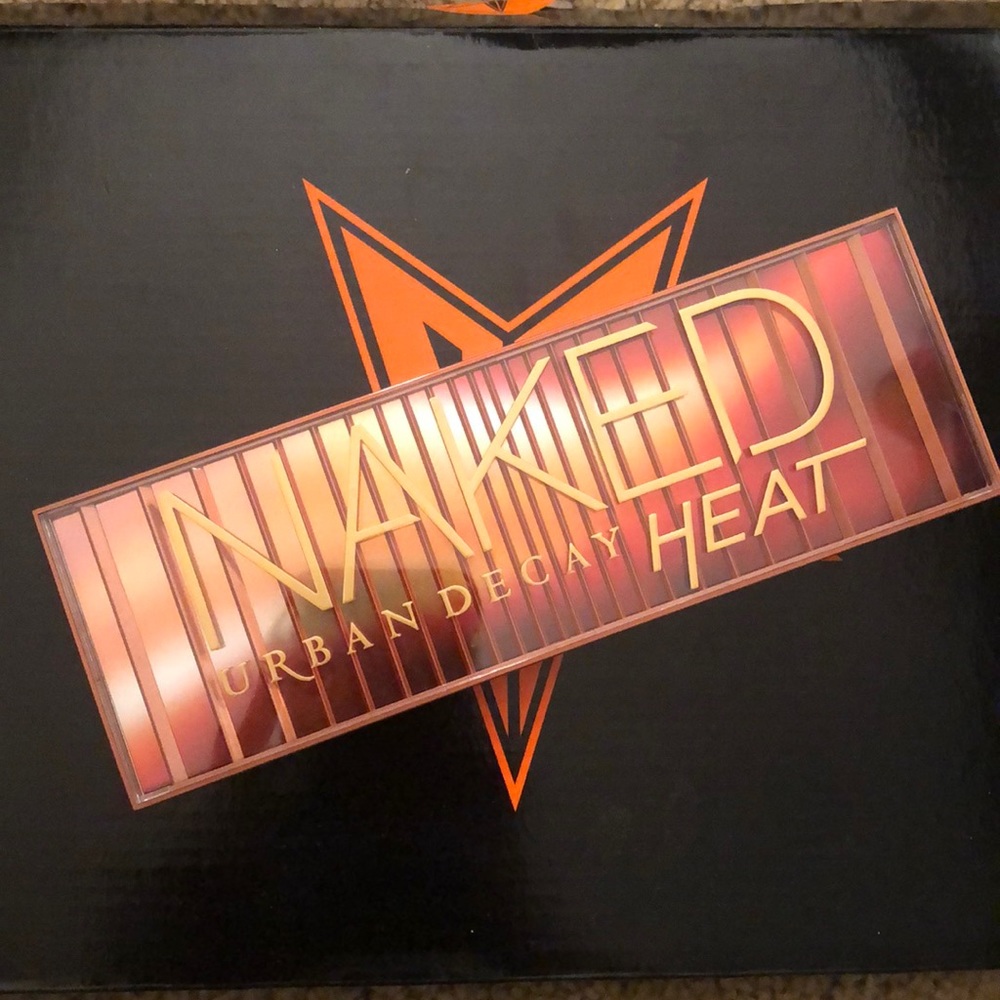 Urban Decay Naked Heat
